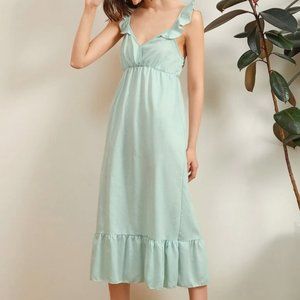NWOT Pastel Green Ruffle Cuff Dress